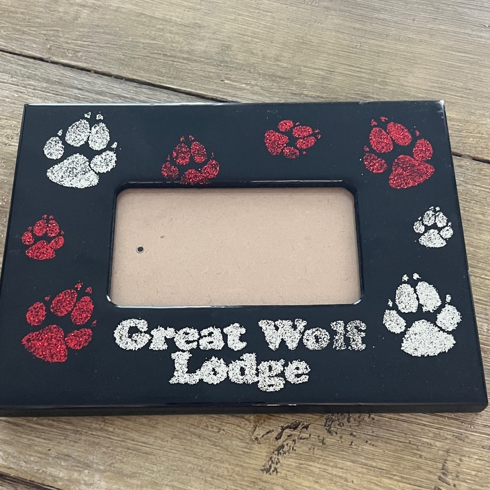 Great Wolf Lodge Black Glitter Paw Print Frame